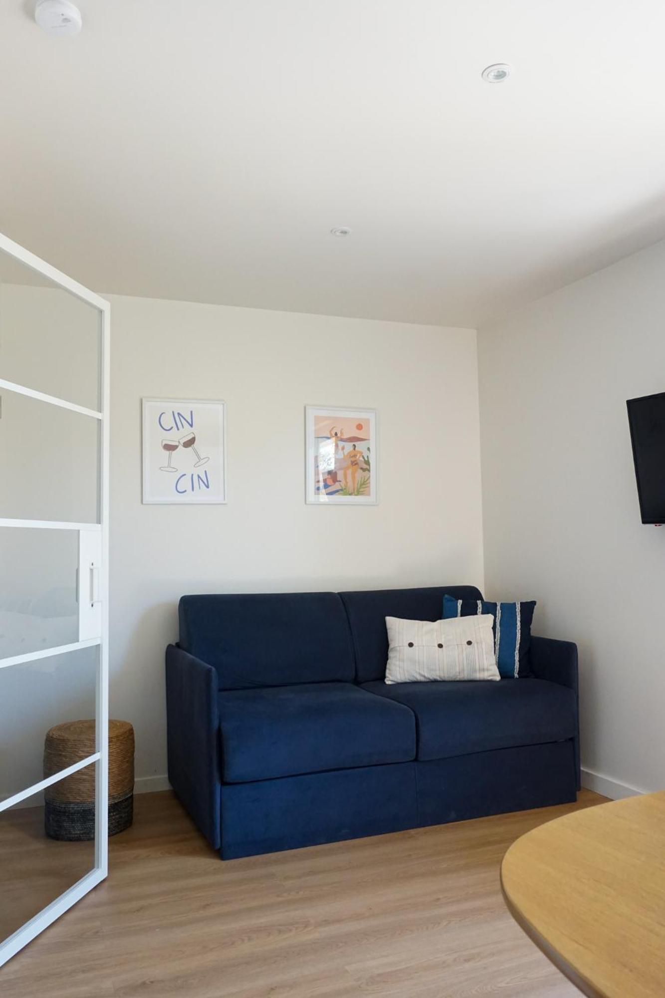 Le Soleil Bleu Hyerois Apartment Hyères Exterior foto
